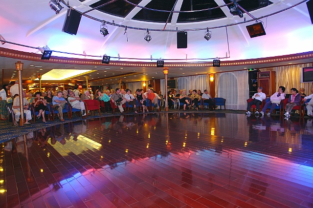 Performers01.JPG