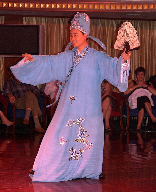 Performers06.JPG