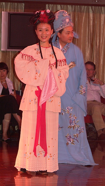 Performers08.JPG